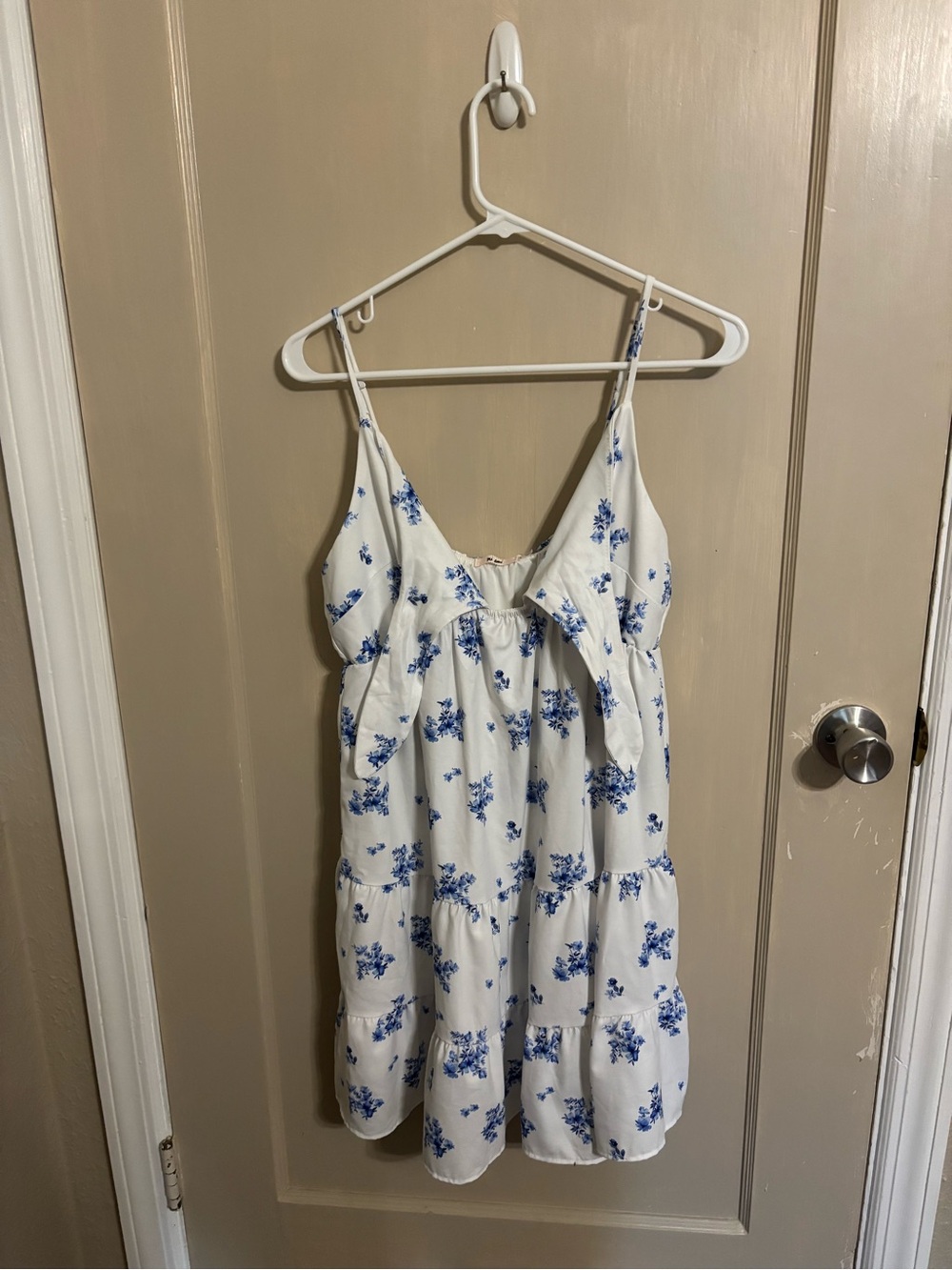 miami White and Blue Floral Midi Dress